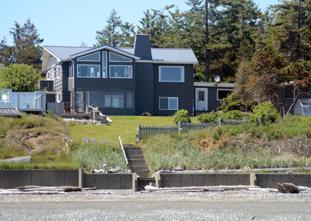 Oceanfront Paradise Comox Eksteriør billede